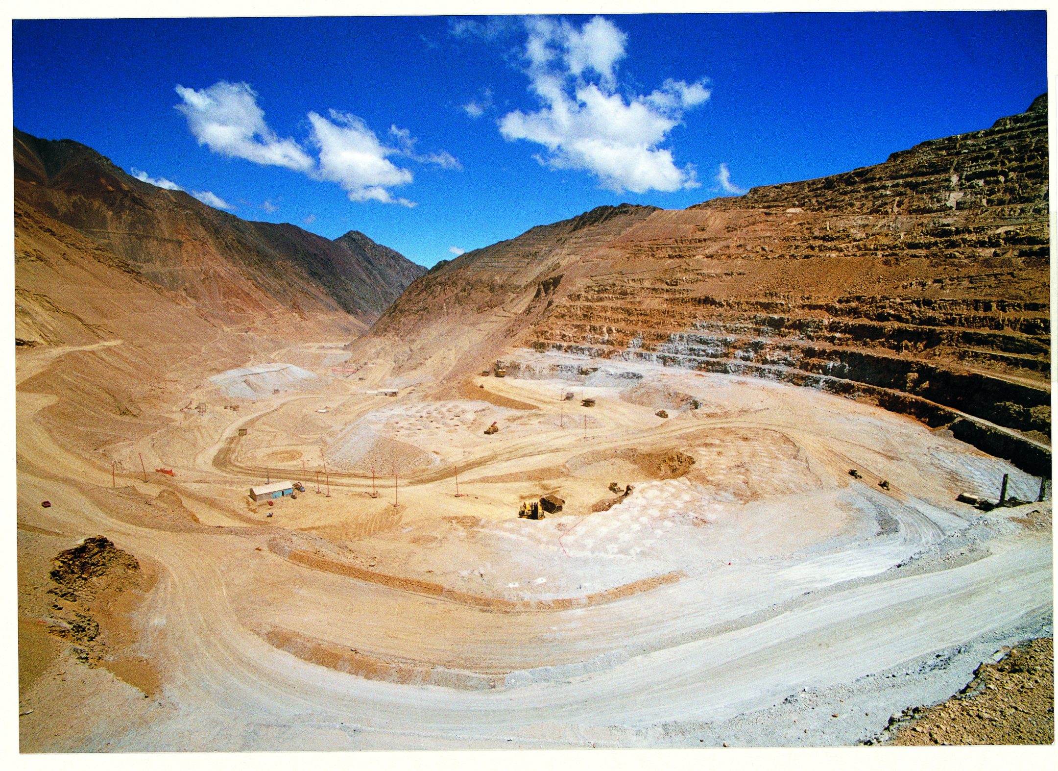 REEPORT-MCMORAN GRASBERG COPPER AND GOLD MINE, PAPUA, INDONESIA REEPORT-MCMORAN GRASBERG COPPER AND GOLD MINE, PAPUA, INDONESIA